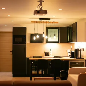 grand-studio-40m2-chaleureux.fr-paris.fr/